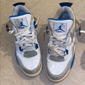 Jordan 4 Retro Military Blue (2012)